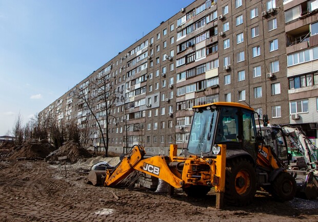 На левом берегу строят новый сквер - фото: dniprorada.gov.ua