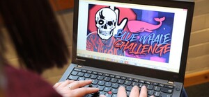 Склоняла подростков к суициду: запорожская школьница курировала 