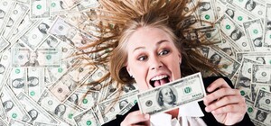 Кури не клюють: скільки мільйонерів нарахували на Львівщині