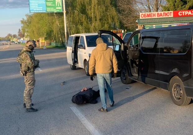 Попались: в Днепропетровской области накрыли незаконных перевозчиков - фото СБУ