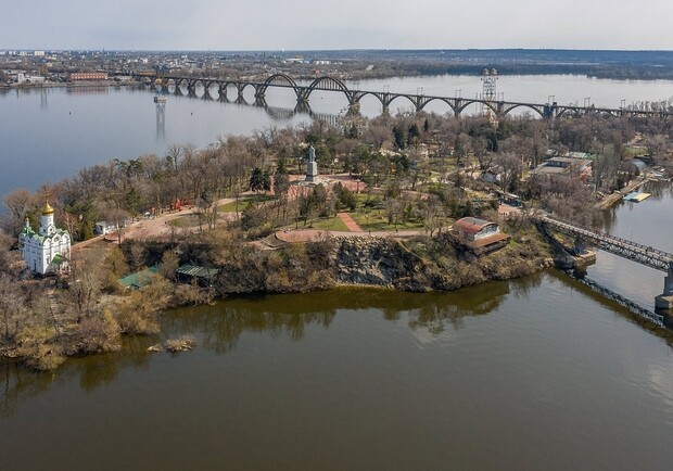 В Днепре собираются построить мост на Монастырский остров - фото: fb Валерий Кравченко