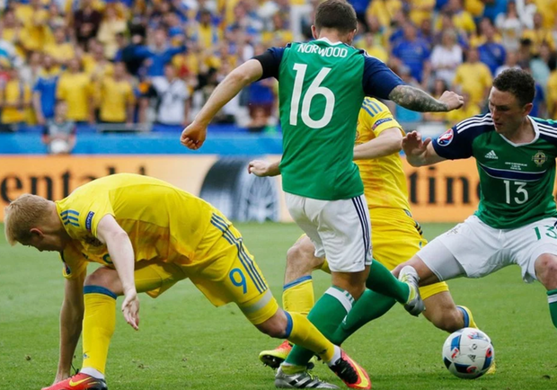 В Днепре пройдет футбольный матч Украина-Северная Ирландия - фото: football24.ua