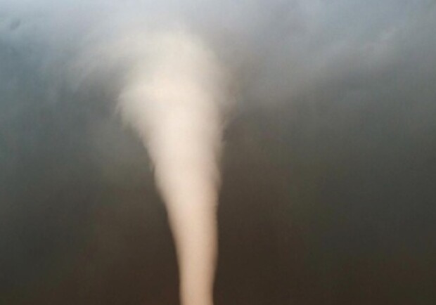 На правом берегу Днепра заметили торнадо - фото: pexels.com