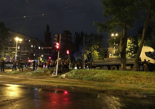 Стрельба, погоня и много полиции: что произошло на проспекте Пушкина - фото: tg ДТП.Пробки