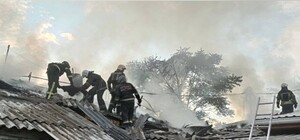 Со вспышками тока: в Одессе тушили опасный пожар