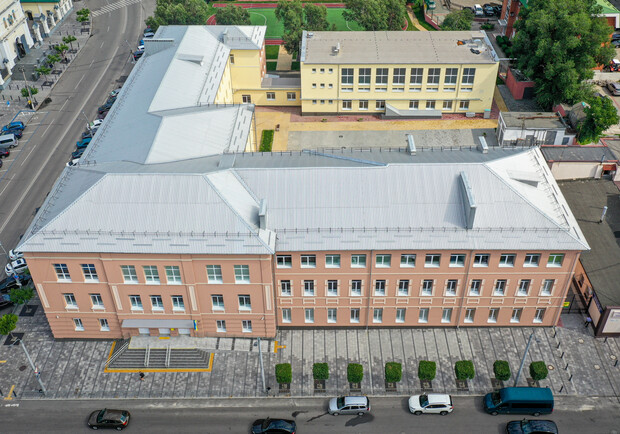 Закончилась реконструкция самой старой гимназии Днепра - фото: adm.dp.gov.ua