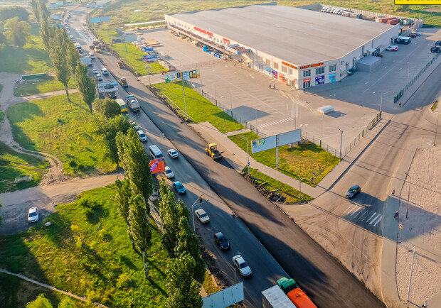 В режиме 24/7: обновляют самую длинную улицу Павлограда - фото ДнепрОГА