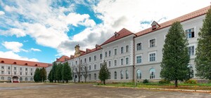 Смачно, аж нудить: в спортивно-оздоровчому комплексі на Самбірщині отруїлися 17 дітей