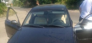 Пока хозяин ввязался в драку: в Бортничах трое подростков угнали машину