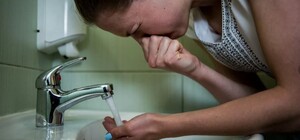 Получи ответ: почему в Запорожье воняет вода из-под крана