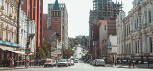 С большими ямами: в Днепре хотят реконструировать часть улицы Шевченко