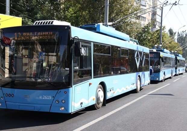 График работы: в Днепре запустили троллейбусы №12 на ж/м Победа-6 - фото горсовета