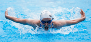 Проверь себя: киевлян приглашают переплыть Днепр вместе с Яной Клочковой