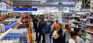 Бизнес на карантине: привитые одесситы предлагают за плату скупиться в 