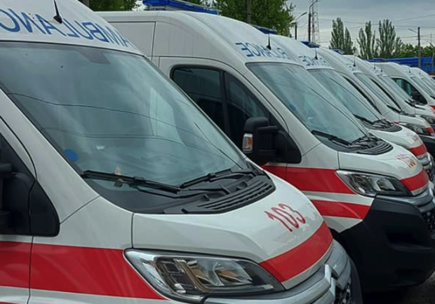 Спасая жизни: стало известно, сколько зарабатывают фельдшеры скорой помощи в Днепре - фото facebook.com/radiydoc
