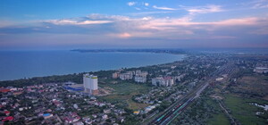 Хотел сделать селфи: в Одессе парень забрался на поезд и получил удар током