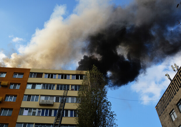 Появились подробности пожара на Слобожанском проспекте - 