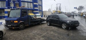 Худшая парковка в Одессе: свежая фотоподборка наглых водителей 