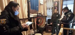 Разбой в пункте продажи лотереи: в Одессе задержали грабителя