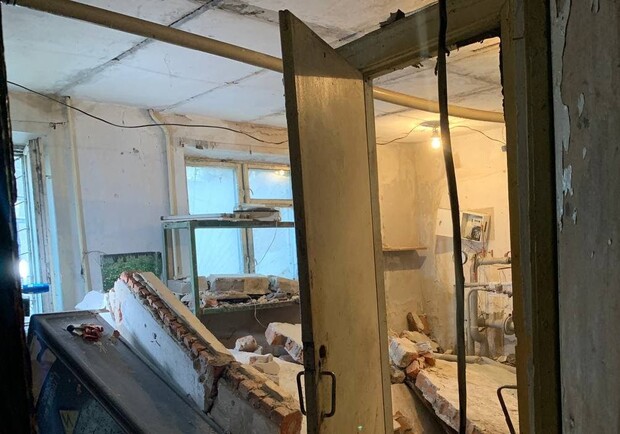 В общежитии Днепра рухнула стена 