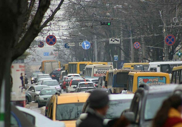 Транспортный коллапс: почему в Одессе пробки и как это исправить