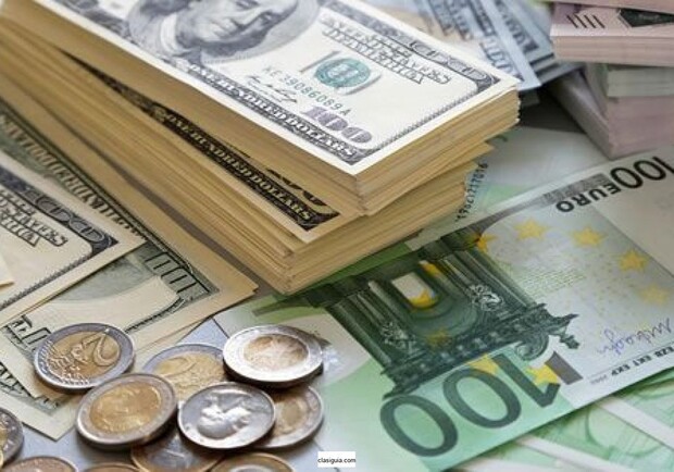 Доллар подорожал на 29 копеек за сутки, а евро — на 24. Фото: dengi.informator.ua