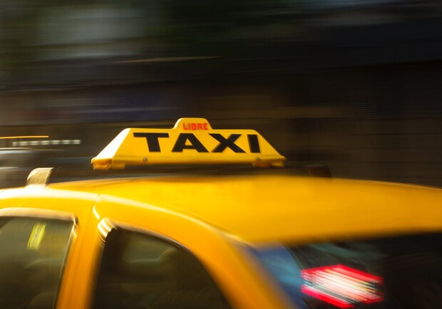 В Днепре задержали парней, которые напали на таксиста - 