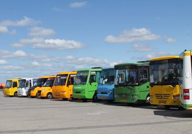 На Днепропетровщине у одного из перевозчиков арестовали автобусы - 