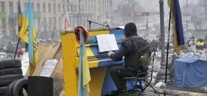 Отреставрировали пианино, на котором играли в 2014 году на Майдане во время революции