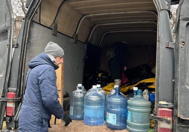 Куди звернутися у Дніпрі, щоб допомогти військовим та мирним -  фото facebook.com/volunteerdnipro