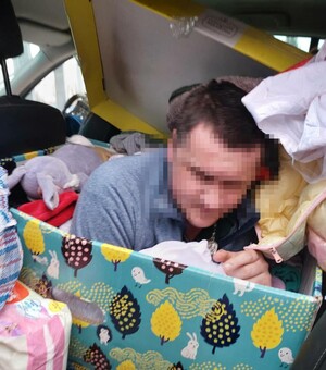 На что способны мужчины, чтобы выехать за границу во время войны: топ провальных лайфхаков