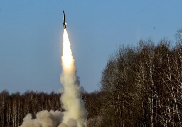 Окупанти завдали ракетних ударів по Дніпропетровській області: загинули двоє людей 