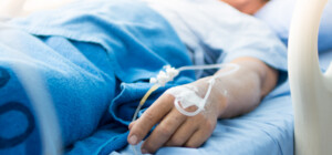 В Днепре мотоциклист сбил полицейского: пострадавшему нужна помощь 