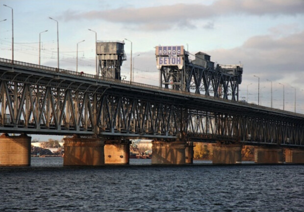 Борис Філатов прокоментував ракетний удар по Амурському мосту у Дніпрі 