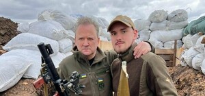 Легенда Динамо Игорь Беланов вместе с своим сыном защищают Одессу