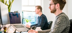 Genesis вместе с Meta и Amazon будут бесплатно обучать ІТ-предпринимателей из Украины