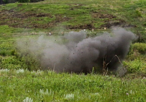 Загрязняют реки и почву: последствия ракетных ударов для окружающей среды Днепропетровщины - 