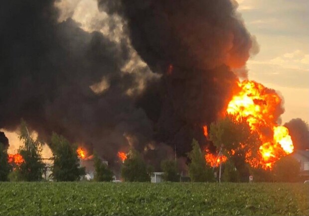 У Новомосковському районі вибухнув резервуар з паливом - 