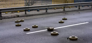 Во время эвакуации с оккупированной территории: под Харьковом семья подорвалась на мине