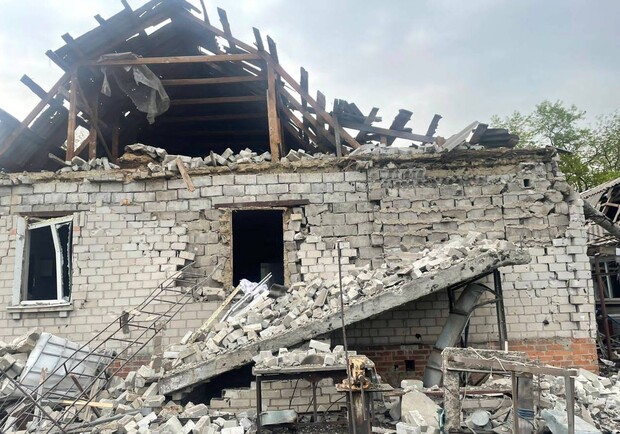 Скільки будинків на Дніпропетровщині постраждало через обстріли - фото: t.me/dnipropetrovskaODA