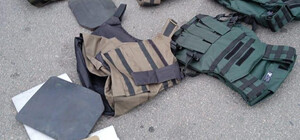 В Киеве мошенник продавал волонтерам некачественные бронежилеты