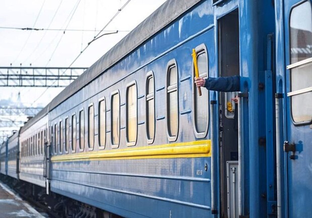 На Днепропетровщине изменится график движения пригородных поездов 
