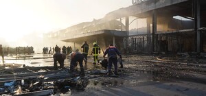 Стала відома кількість загиблих працівників Comfy у ТЦ 