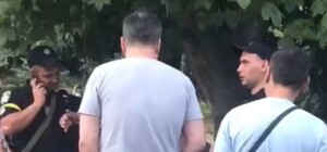 Запрещал музыканту петь на украинском языке: в Одессе задержали любителя 