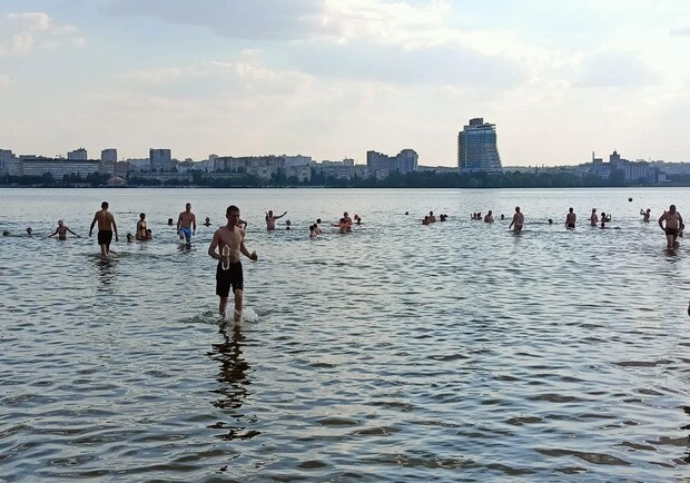 Где на левом берегу Днепра можно безопасно купаться – 
