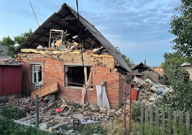Есть погибшие и раненые: оккупанты обстреляли из "Градов" Никополь - 