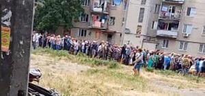 По мережі розганяють фейк про величезні черги за хлібом в Одесі