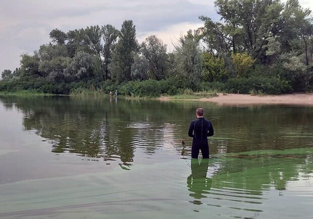 На Дніпропетровщині під час купання у річці зникла дитина - 
