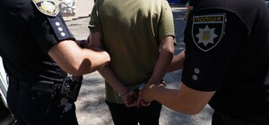 У Новому Роздолі 26-річний чоловік намагався зарізати знайомого