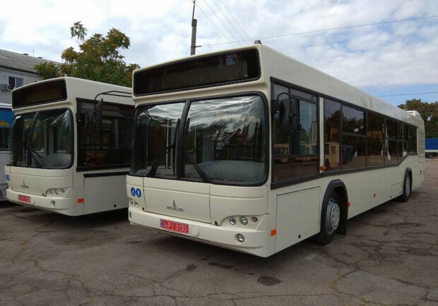 Кличко заявил, что Киев передаст Днепру 30 пассажирских автобусов - фото: uprom.info